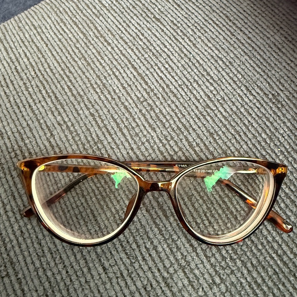 Tortoise Shell Glasses -7.0 - Picture 2 of 5